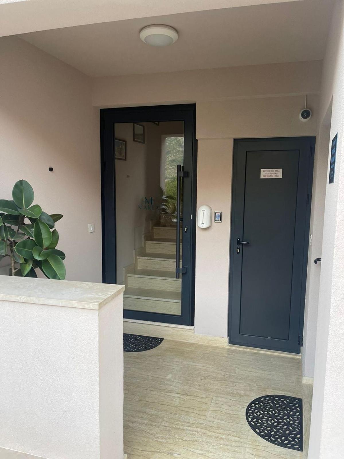 Marea Deluxe Apartments 科托尔 外观 照片