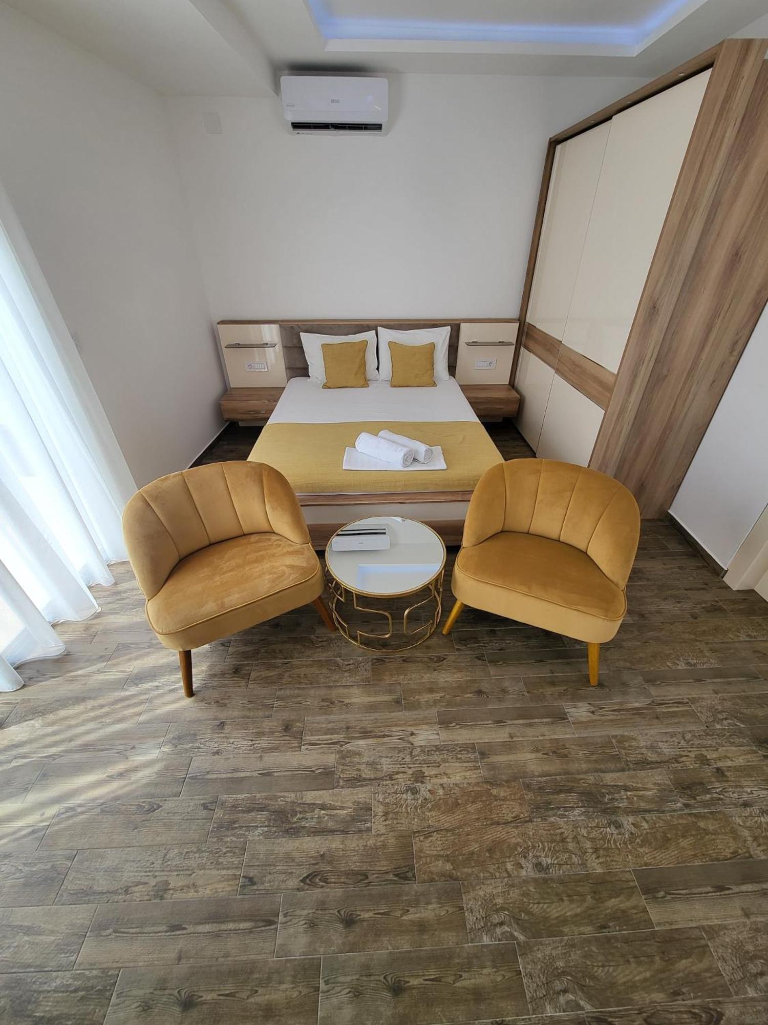 Marea Deluxe Apartments 科托尔 外观 照片