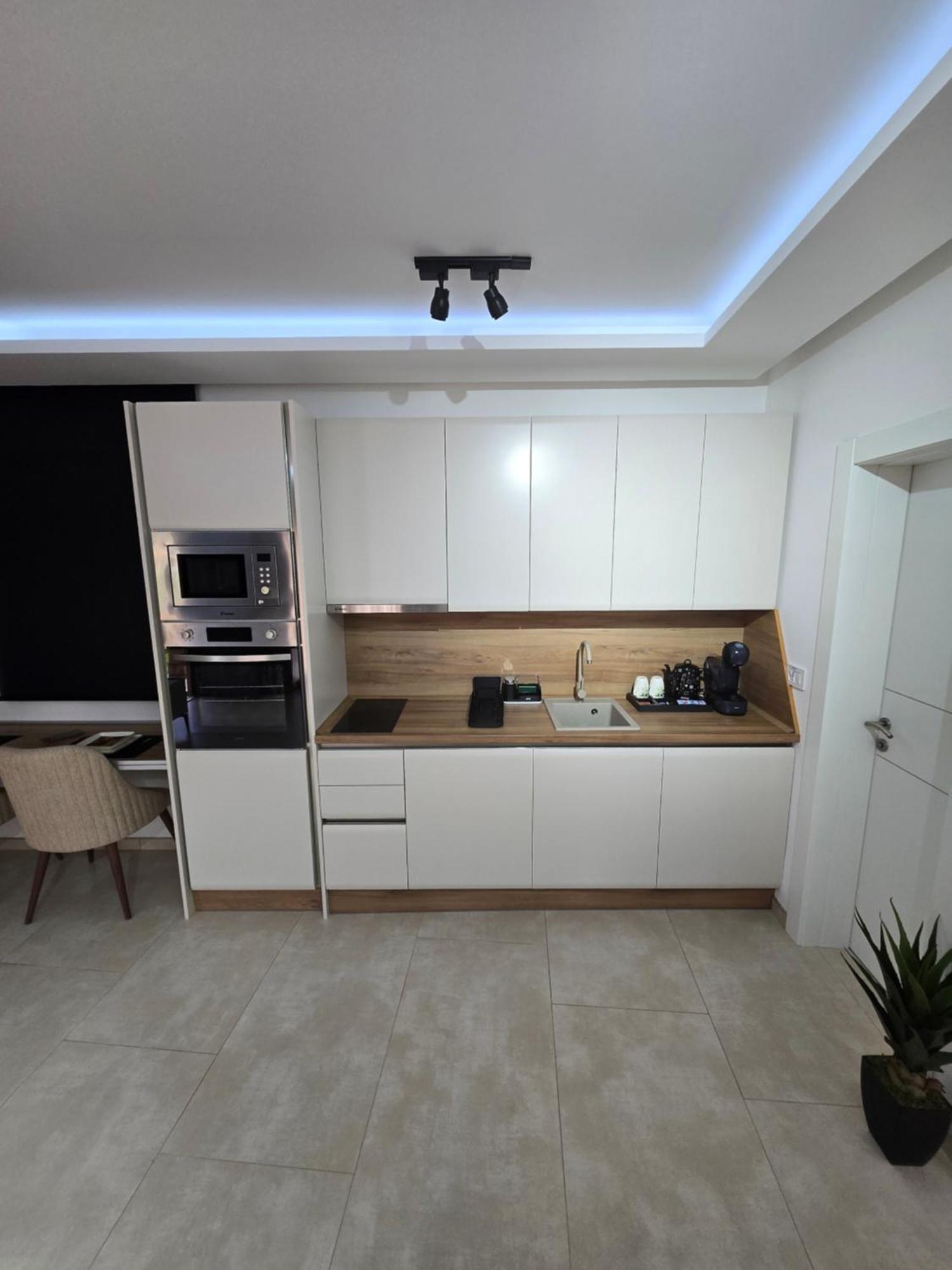 Marea Deluxe Apartments 科托尔 外观 照片