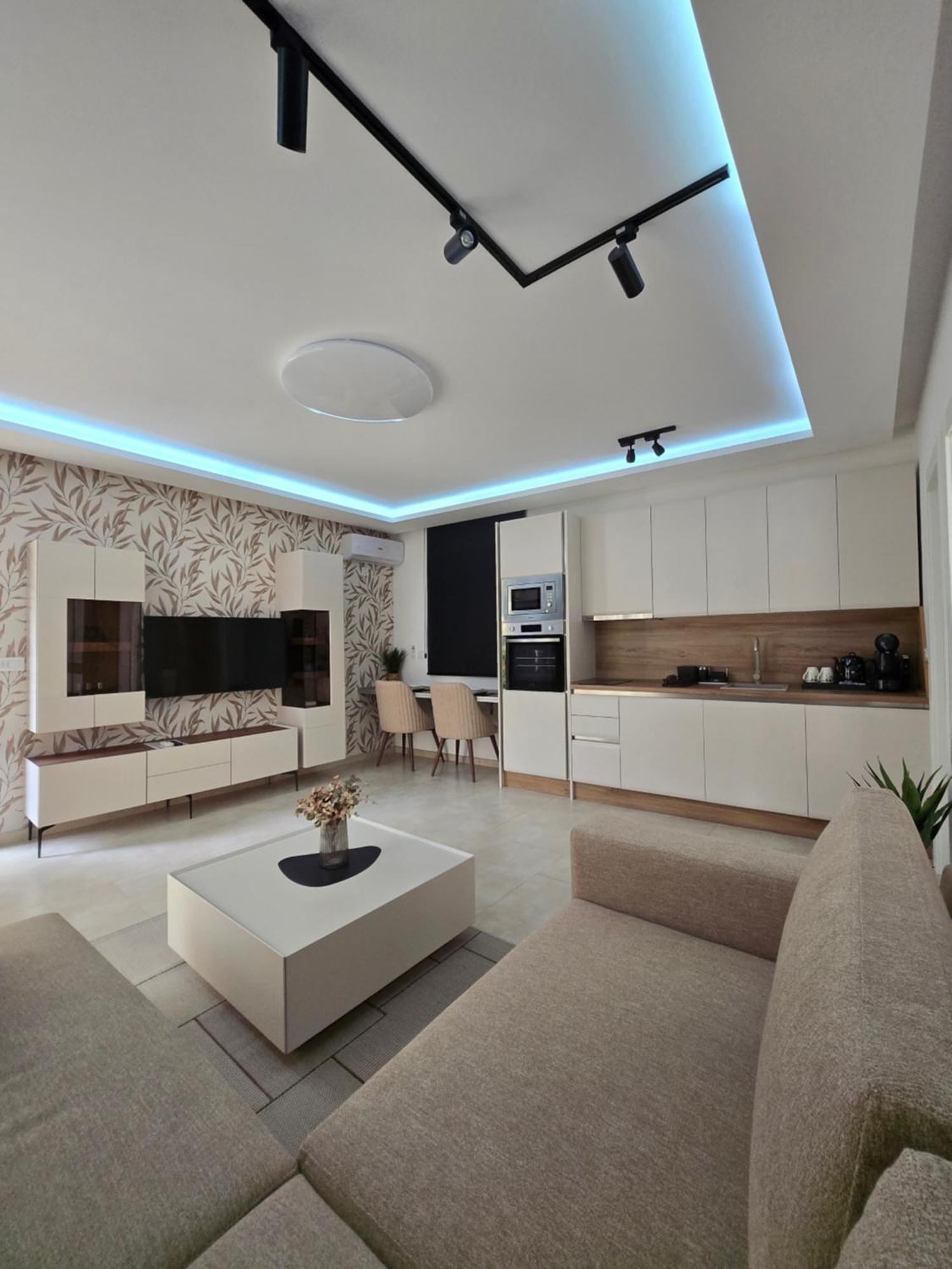Marea Deluxe Apartments 科托尔 外观 照片